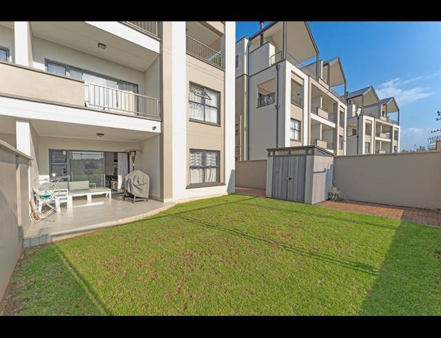 3 BEDROOM APARTMENT FOR SALE IN WATERFALL